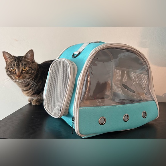 Portable Small Animal Carrier.  Pouch Foldable Pet Backpack - Picture 2 of 10